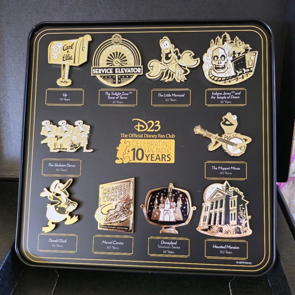 D23 Other - D23 10 Year Anniversary pin set 2019